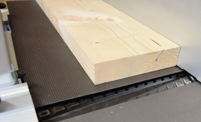 Opracovaná fošna hoblovacím válcem